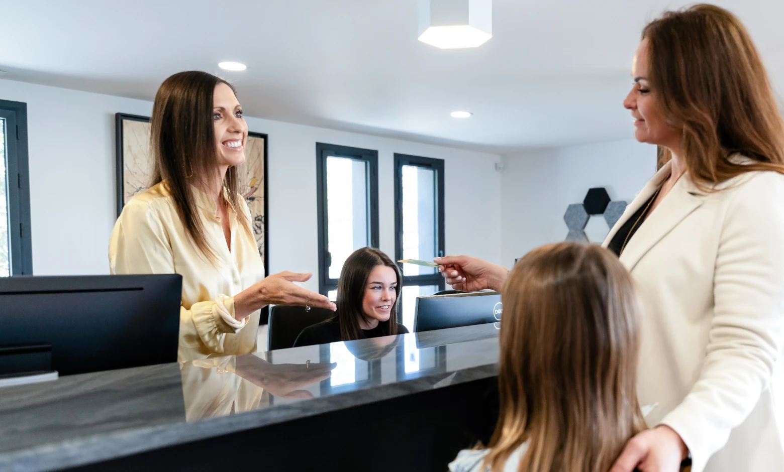 Les technologies du cabinet d’orthodontie du Dr Florent Aubert situé à Martigues : application DentalMonitoring