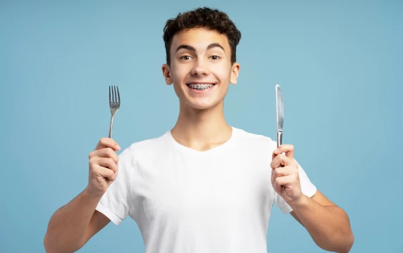 Conseils sur l'alimentation et l'appareil orthodontique du cabinet d’orthodontie du Dr Florent Aubert à Martigues