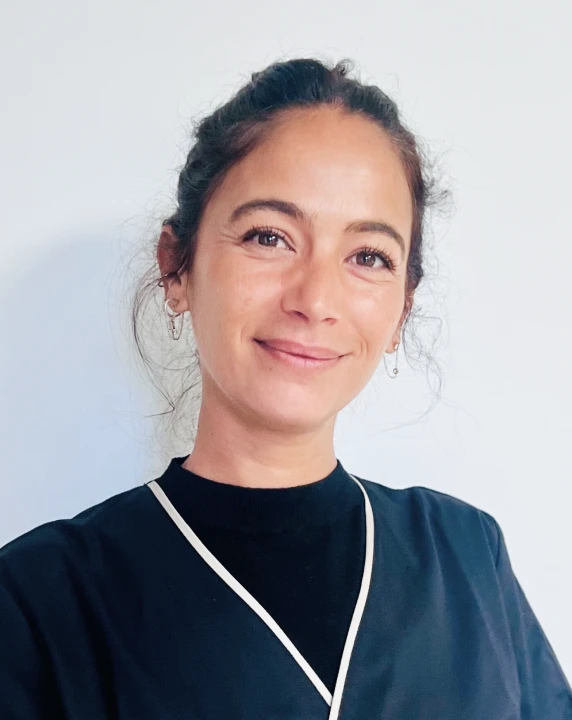 Noémie, assistante dentaire, le cabinet Orthodontie du Dr Florent Aubert, Martigues 13500